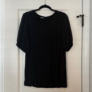 Beacon Elegant Black Top